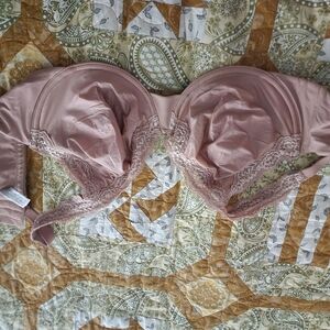 Wacoal Pink T-Shirt Bra with Underwire Support